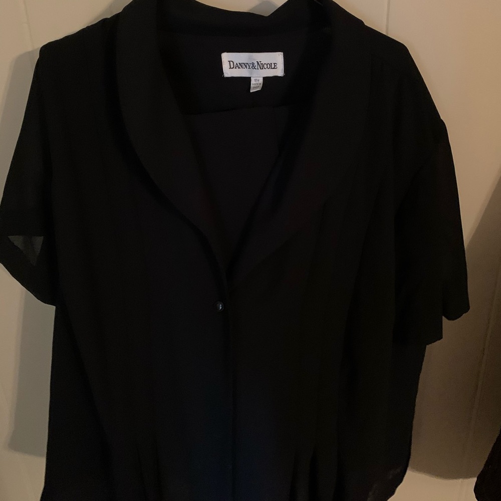 Black dress two peice it a blouse and skirt